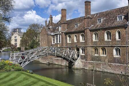 Quaint 2 Bed Cottage In The Heart Of Cambridge Εξωτερικό φωτογραφία